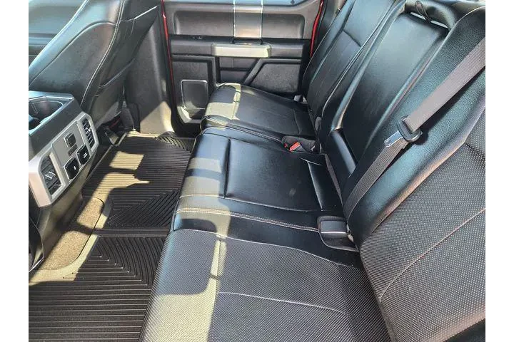 $32475 : Ford F-150 2018 4x4 XLT 4dr image 9
