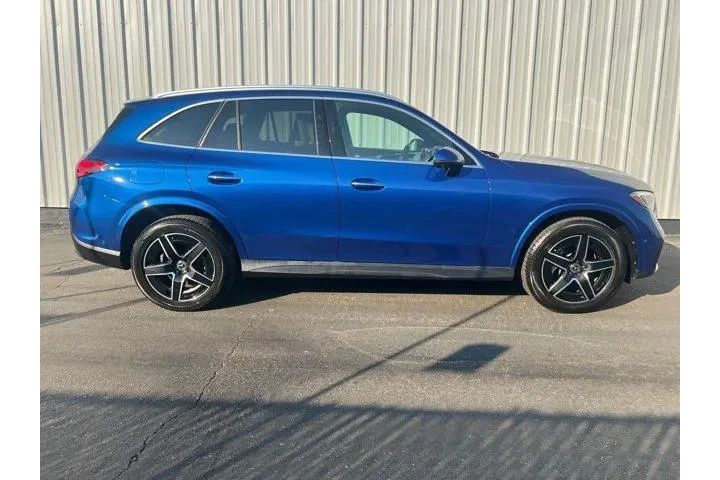 $38994 : Mercedes-Benz GLC 2023 GLC 3 image 7