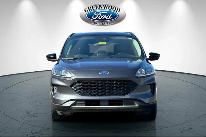 $16991 : Ford Escape Hybrid 2020 SE S image 9