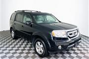 PRE-OWNED 2011 HONDA PILOT EX en Madison WV