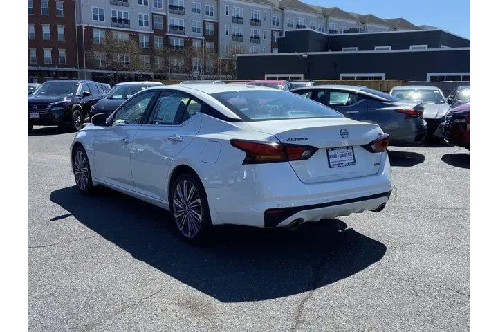 $25444 : Nissan Altima 2025 AWD 2.5 S image 6