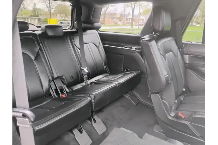 $16997 : 2018 Expedition Limited image 10
