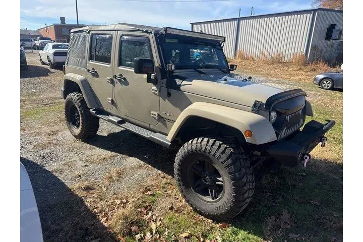 $18499 : Jeep Wrangler Unlimited 2017 image 6