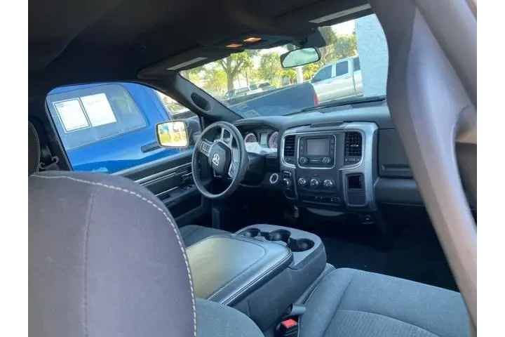 $28400 : Ram 1500 Classic 2024 4x2 Wa image 6