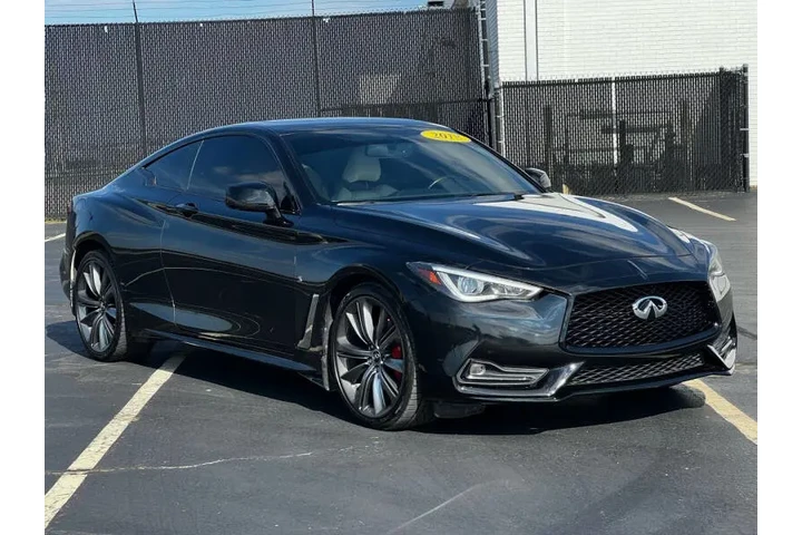 $26950 : 2018 Q60 Red Sport 400 image 5