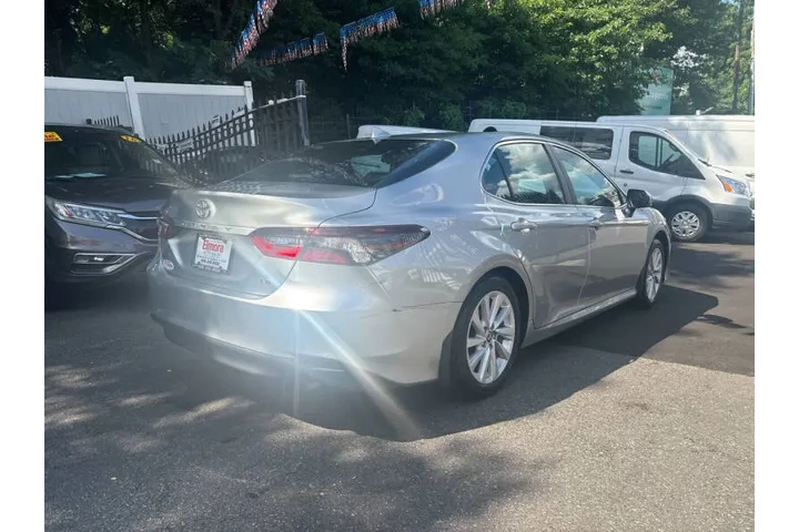 $25999 : 2022 Camry LE image 7
