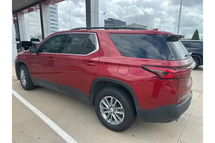 $27039 : Chevrolet Traverse 2023 LT L image 8