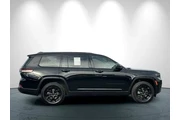 $30998 : Jeep Grand Cherokee L 2024 4 thumbnail