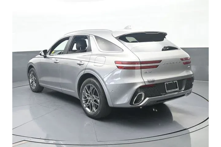 $31991 : Genesis GV70 2022 AWD 2.5T S image 4