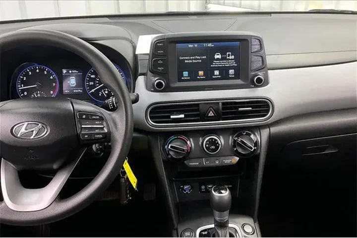 $14490 : Hyundai KONA 2021 AWD SE 4dr image 6