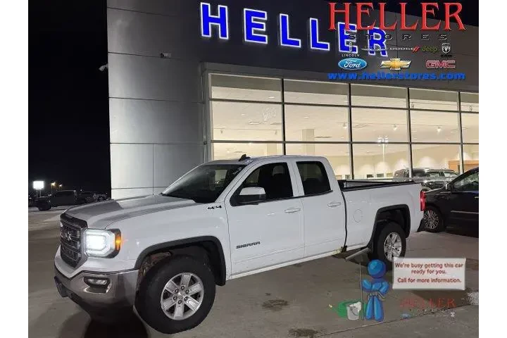 $16962 : GMC Sierra 1500 2016 4x4 SLE image 1