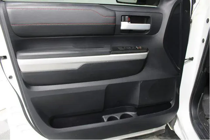 $24915 : Toyota Tundra 2016 4x4 TRD P image 6