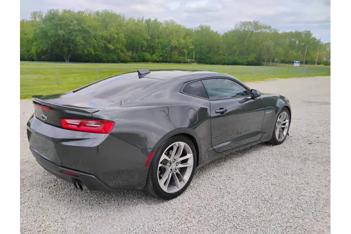 $15997 : 2017 Camaro LT image 7