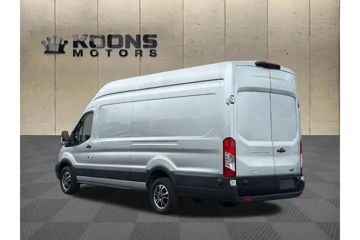 $39000 : Ford Transit 2023 250 3dr LW image 7