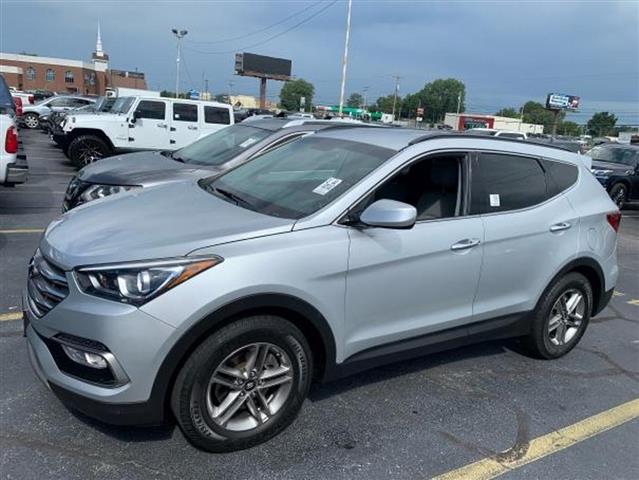 $8990 : 2017 HYUNDAI SANTA FE SPORT20 image 4