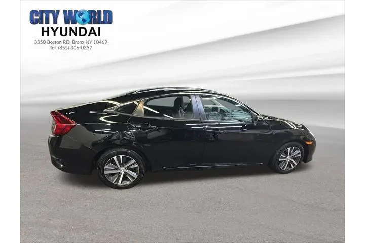 $15929 : Honda Civic 2018 LX 4dr Seda image 6