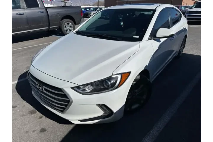$9700 : Hyundai ELANTRA 2018 Value E image 2