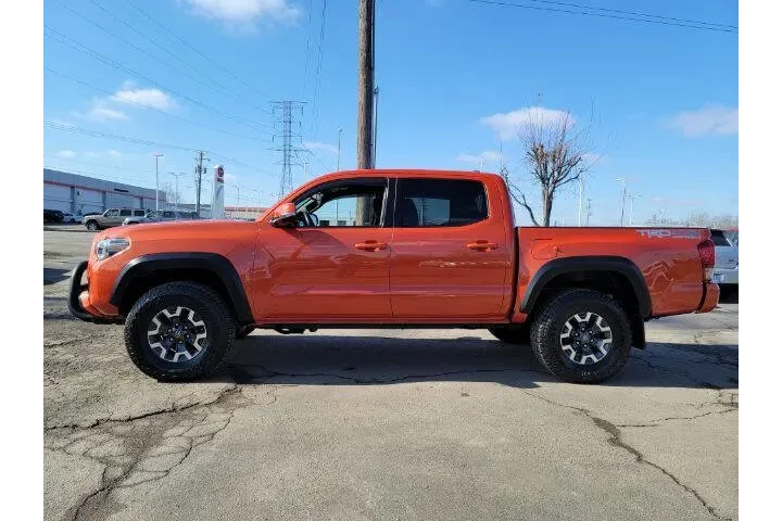 $27500 : 2016 Tacoma image 3