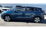 $11900 : Kia Niro 2017 FE 4dr Crossov thumbnail