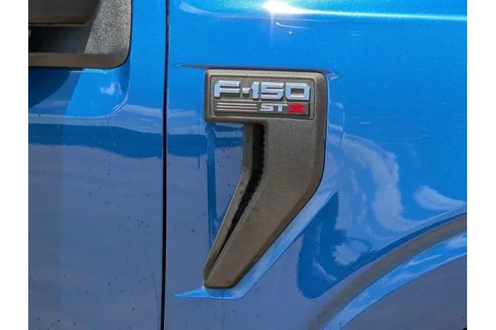 $28734 : Ford F-150 2022 4x2 XL 4dr S image 10