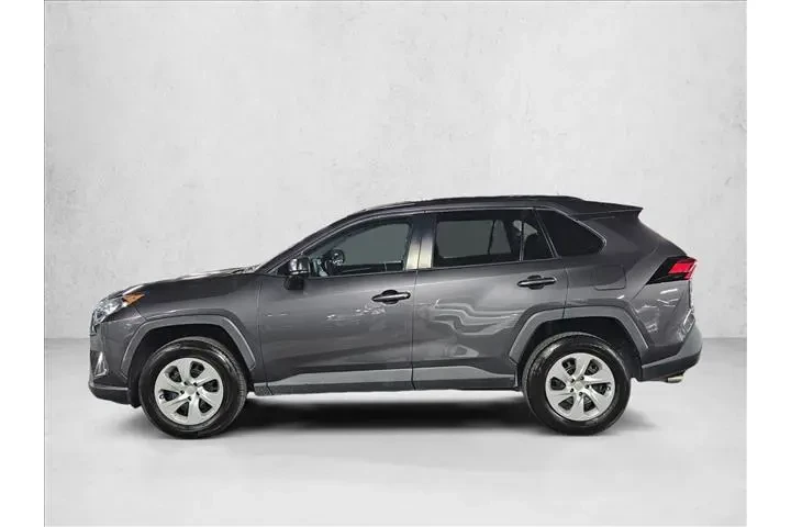$22300 : Toyota RAV4 2020 LE 4dr SUV image 9