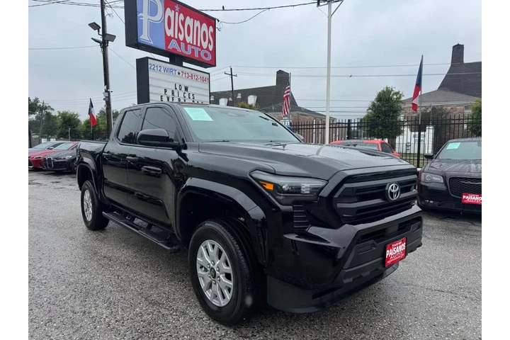 2025 Tacoma SR Double Cab 2WD image 1