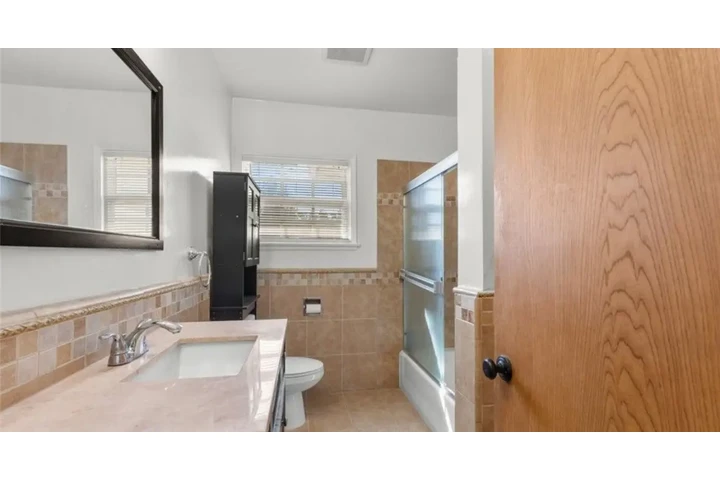 $2500 : 3 Bedroom House in Los Angeles image 7
