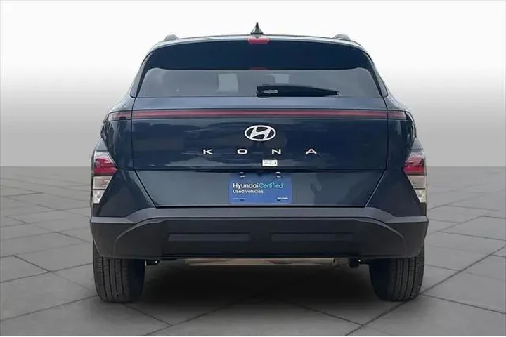 $21367 : Hyundai KONA 2025 SEL 4dr Cr image 5