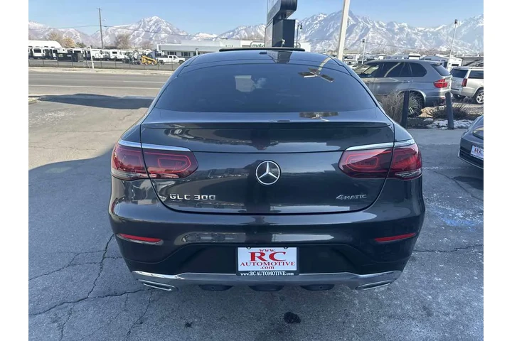 $34495 : 2021 GLC 300 4MATIC Coupe image 8