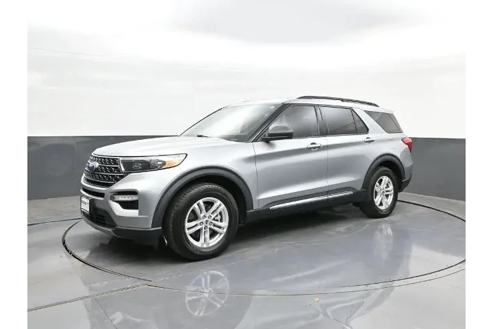 $27899 : Ford Explorer 2022 XLT 4dr S image 1