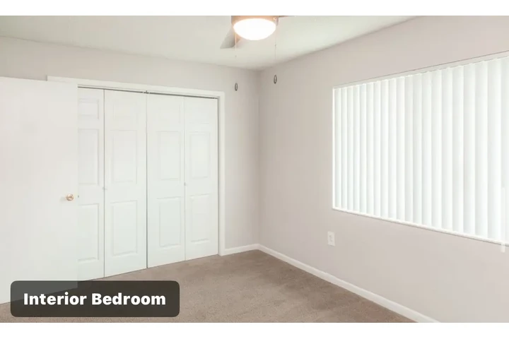 $880 : Affordable Two-Bedroom Apt image 9