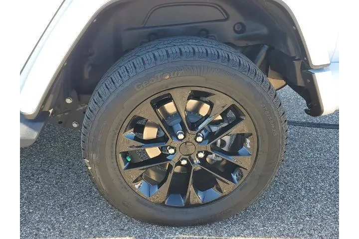 $28900 : Jeep Wrangler Unlimited 2021 image 5