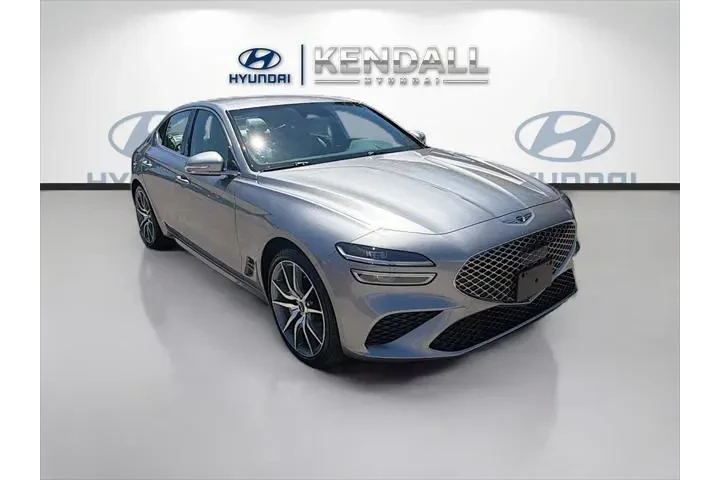 $24388 : Genesis G70 2025 AWD 2.5T Sp image 9