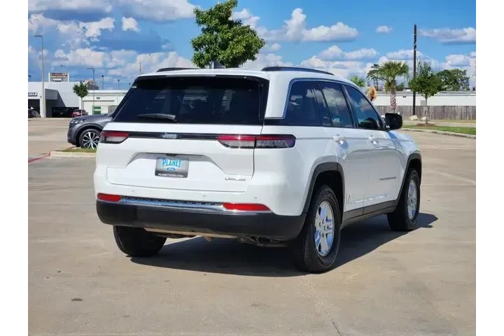 $22563 : Jeep Grand Cherokee 2023 4x2 image 5