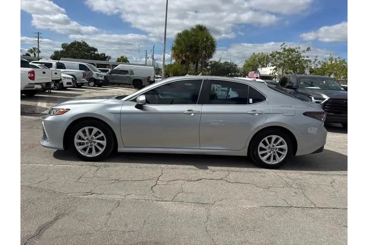 $18888 : Toyota Camry 2024 LE 4dr Sed image 6