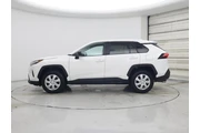 $29998 : Toyota RAV4 2025 AWD LE 4dr thumbnail