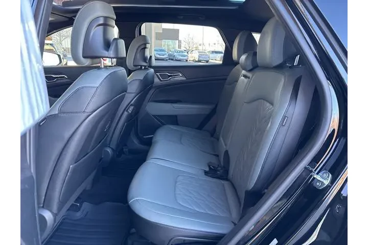 $27998 : Kia Sportage 2024 AWD X-Line image 5