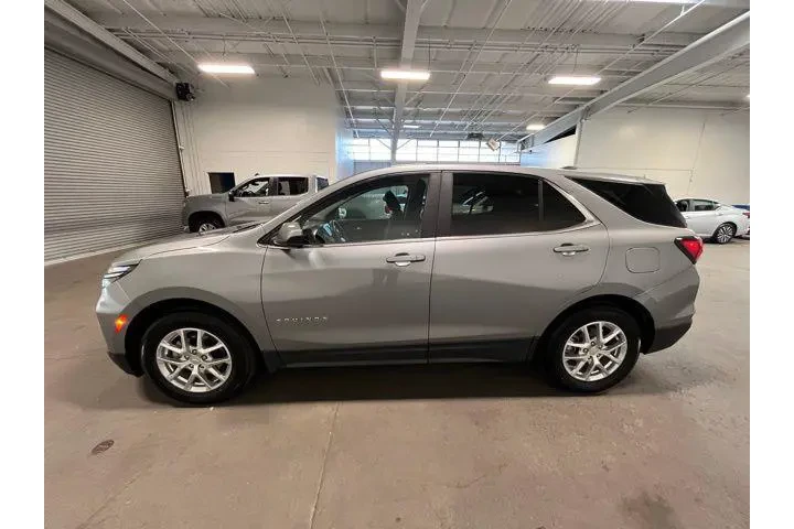 $17961 : Chevrolet Equinox 2024 LT 4d image 6