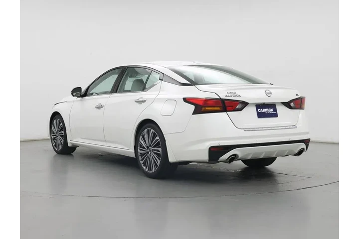 $23998 : Nissan Altima 2023 2.5 SL 4d image 2