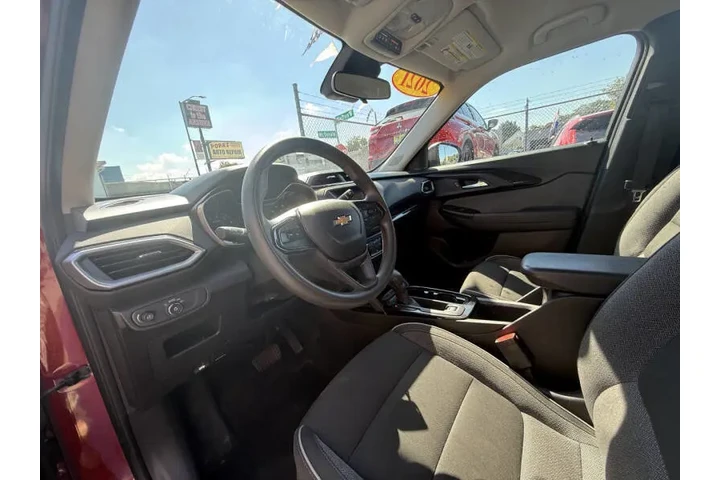 $18995 : 2021 TrailBlazer LS image 10