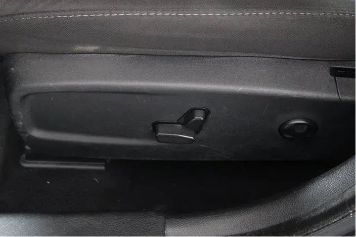 $17941 : Dodge Charger 2019 SXT 4dr S image 7