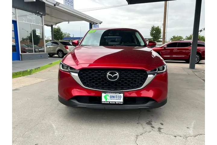 $27950 : 2023 CX-5 Premium Plus image 2