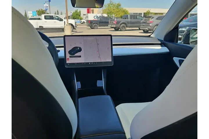 $25500 : Tesla Model Y 2021 AWD Perfo image 10