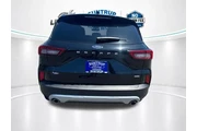 $27447 : Ford Escape Plug-In Hybrid 2 thumbnail