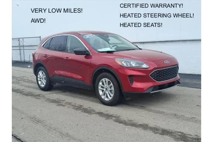 $21874 : Ford Escape 2022 AWD SE 4dr image 1