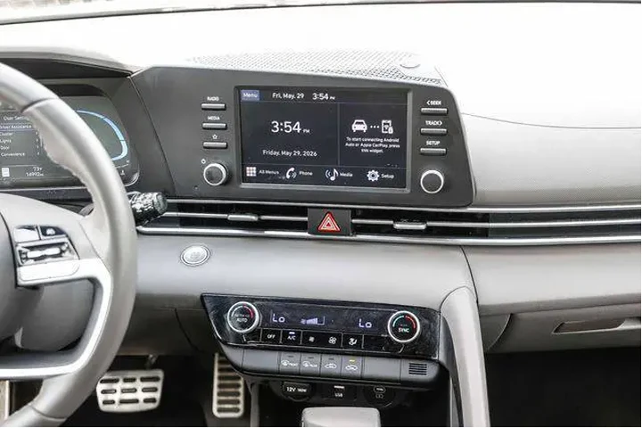 $22583 : Hyundai ELANTRA 2025 SEL Spo image 5