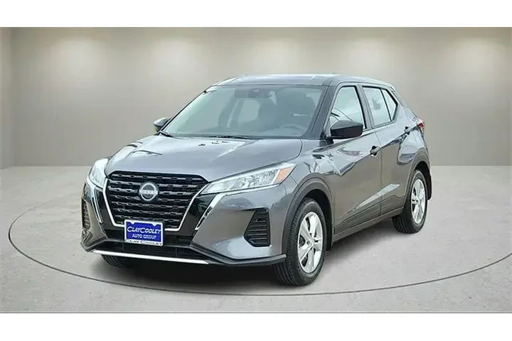 $19851 : Nissan Kicks Play 2025 S 4dr image 3
