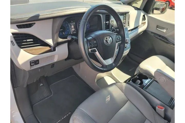 $29729 : Toyota Sienna 2020 XLE 7-Pas image 9