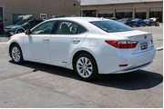$17998 : Lexus ES 300h 2013 4dr Sedan thumbnail