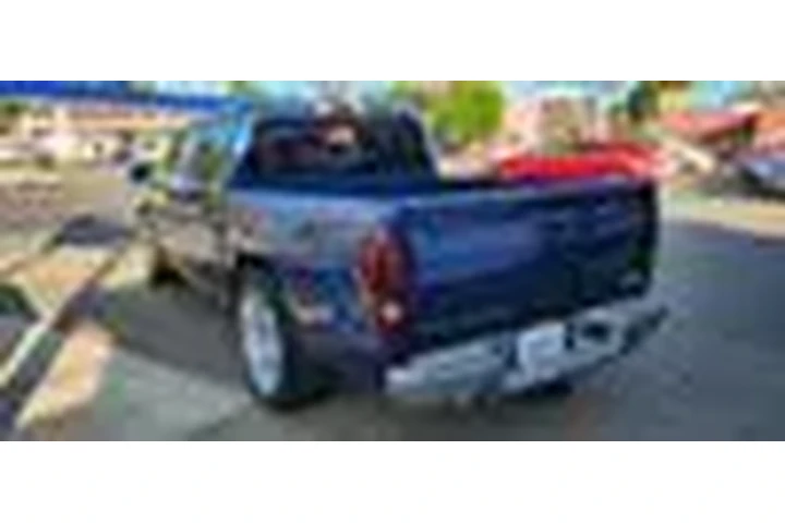 $7995 : 2005 Canyon image 5